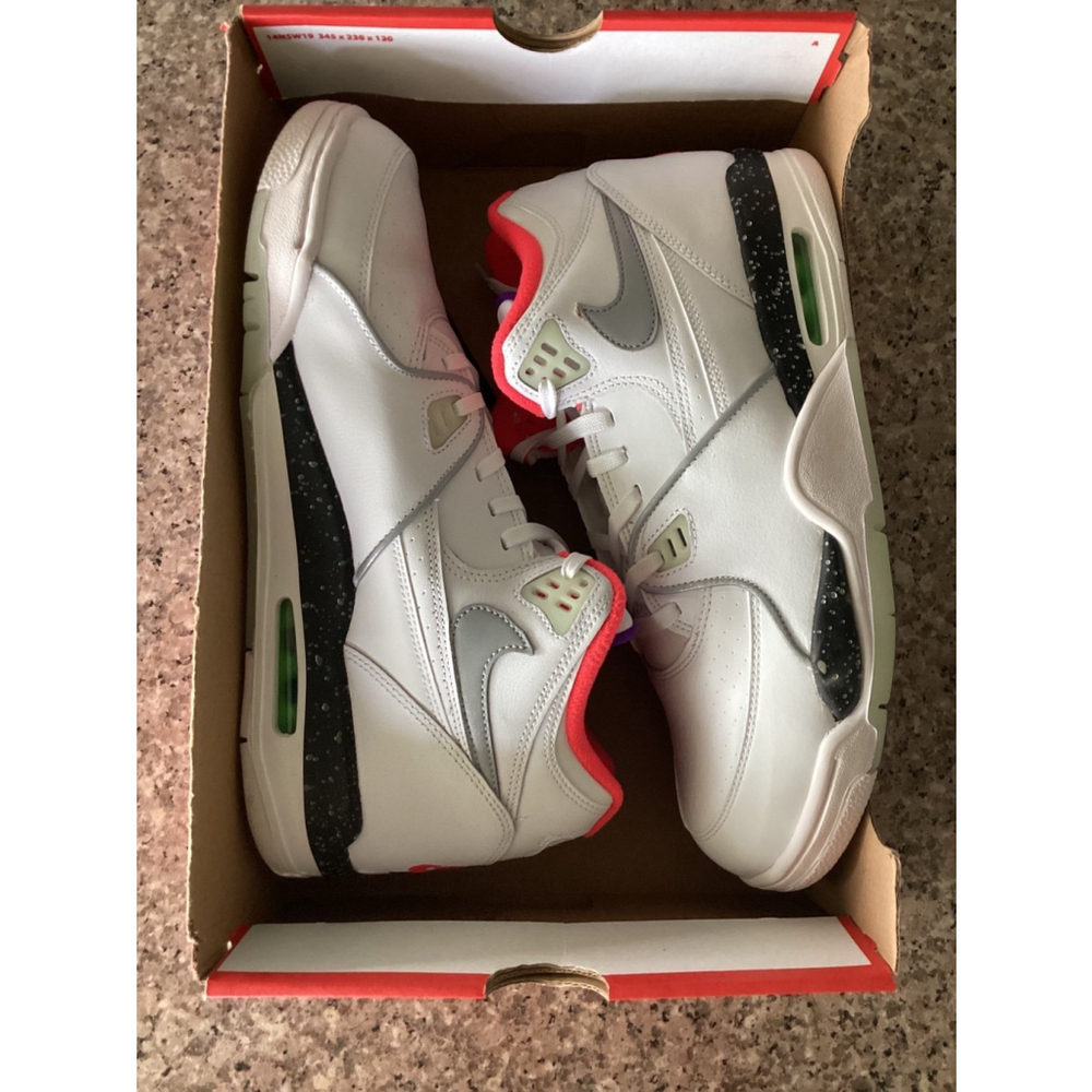 Nike Air Flight ‘89 Size: 12 Color: White / Silver / White